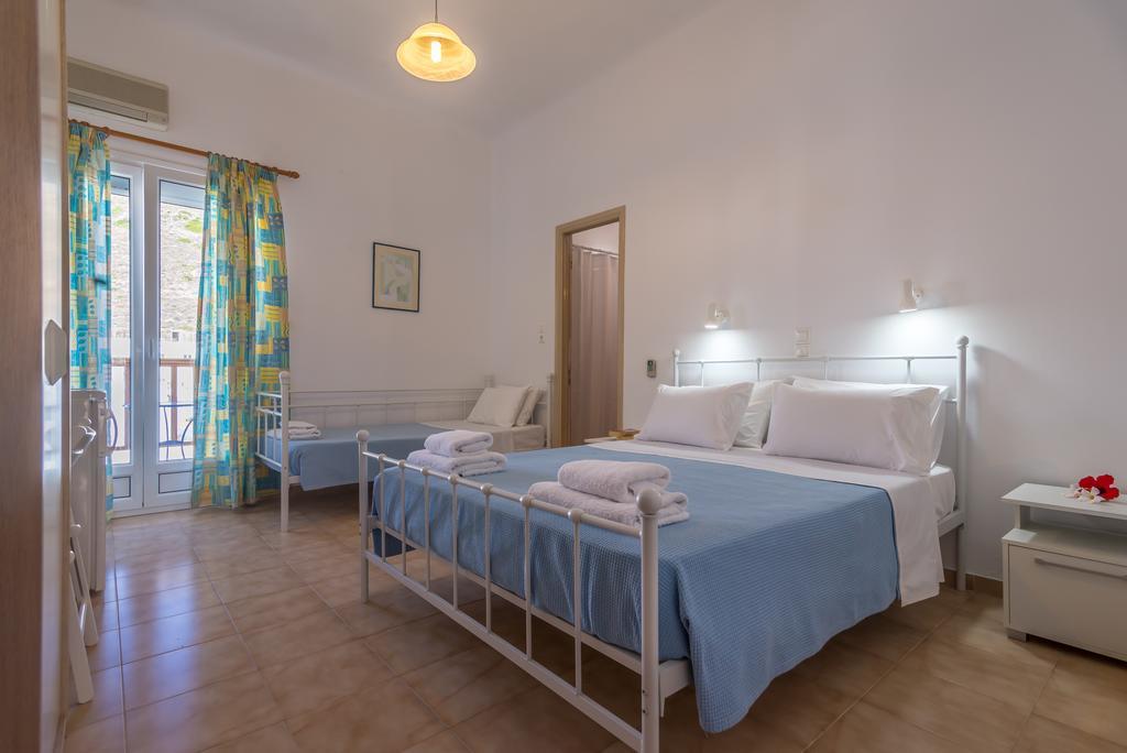 Hotel Delfini Адамас Экстерьер фото